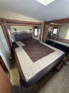 2011 Starcraft 319BSLT   - Photo 5 - Hatch, NM 87937