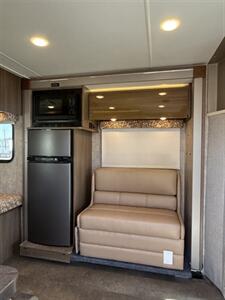2016 Winnebago TREND 23D   - Photo 7 - Hatch, NM 87937