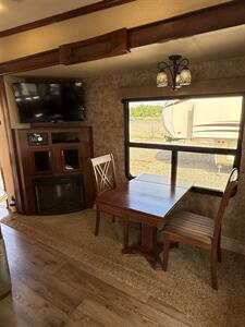2015 EVERGREEN BAYHILL 295RL   - Photo 9 - Hatch, NM 87937