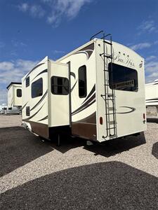 2015 EVERGREEN BAYHILL 295RL   - Photo 4 - Hatch, NM 87937