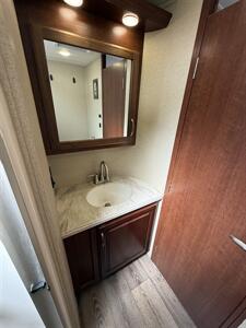 2015 EVERGREEN BAYHILL 295RL   - Photo 16 - Hatch, NM 87937