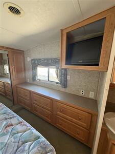 2005 Sunnybrook TITAN 28RLKS - Photo 19 - Hatch, NM 87937
