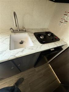 2020 Coachmen Viking   - Photo 8 - Hatch, NM 87937