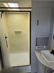 2022 Forest River Vibe   - Photo 15 - Hatch, NM 87937