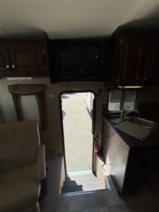 2012 Damon OUTLAW 3611   - Photo 12 - Hatch, NM 87937