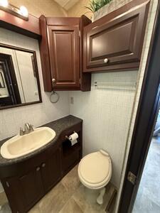 2012 Damon OUTLAW 3611   - Photo 17 - Hatch, NM 87937