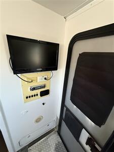 2012 Damon OUTLAW 3611   - Photo 21 - Hatch, NM 87937