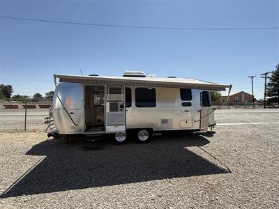 2016 Airstream INTERNATIONAL SERENITY 23FB   - Photo 4 - Hatch, NM 87937
