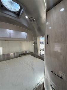 2016 Airstream INTERNATIONAL SERENITY 23FB   - Photo 9 - Hatch, NM 87937