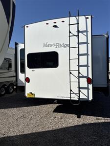 2019 HIGHLAND RIDGE RV MESA RIDGE 313RKS - Photo 3 - Hatch, NM 87937