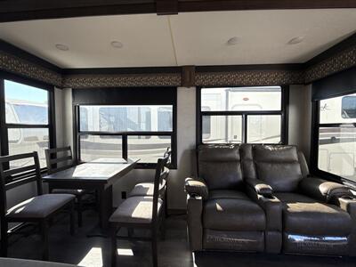 2019 HIGHLAND RIDGE RV MESA RIDGE 313RKS - Photo 7 - Hatch, NM 87937