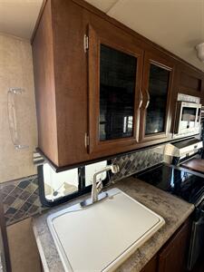 2016 Forest River VIBE 207RD - Photo 10 - Hatch, NM 87937