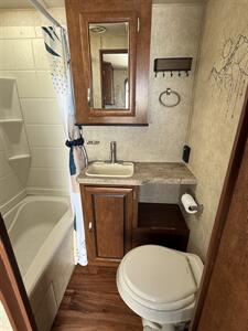 2016 Forest River VIBE 207RD - Photo 7 - Hatch, NM 87937