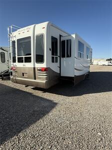 2005 Newmar Kountry Star   - Photo 3 - Hatch, NM 87937