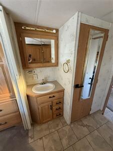 2005 Newmar Kountry Star   - Photo 17 - Hatch, NM 87937