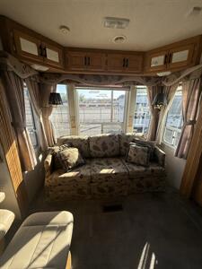 2005 Newmar Kountry Star   - Photo 5 - Hatch, NM 87937