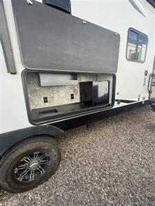 2022 CHEROKEE 365 WOLF PACK - Photo 4 - Hatch, NM 87937