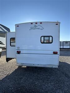 2001 SIERRA 27RKSS - Photo 2 - Hatch, NM 87937