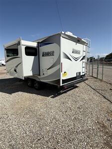 2017 Lance 1685   - Photo 4 - Hatch, NM 87937