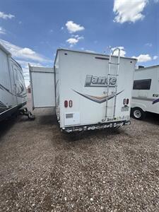2015 LANCE 1985   - Photo 3 - Hatch, NM 87937