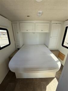 2016 Winnebago VISTA   - Photo 14 - Hatch, NM 87937