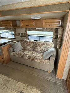 2008 Keystone LAREDO 284BH - Photo 8 - Hatch, NM 87937