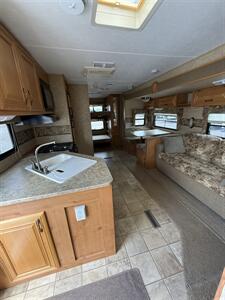 2008 Keystone LAREDO 284BH - Photo 16 - Hatch, NM 87937