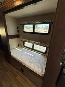 2018 THOR ACE 30.2 - Photo 15 - Hatch, NM 87937