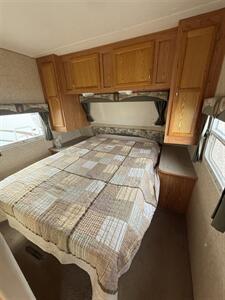 2005 Jayco JAYFLIGHT 29BHS   - Photo 5 - Hatch, NM 87937