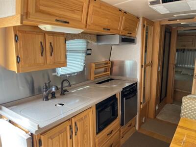 2007 Airstream 30 LIMITED   - Photo 9 - Hatch, NM 87937