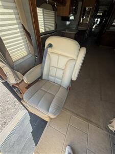 2004 Country Coach INSPIRE DA VINCI - Photo 5 - Hatch, NM 87937