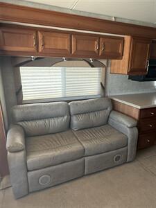 2004 Country Coach INSPIRE DA VINCI - Photo 6 - Hatch, NM 87937