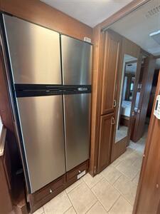 2004 Country Coach INSPIRE DA VINCI - Photo 12 - Hatch, NM 87937