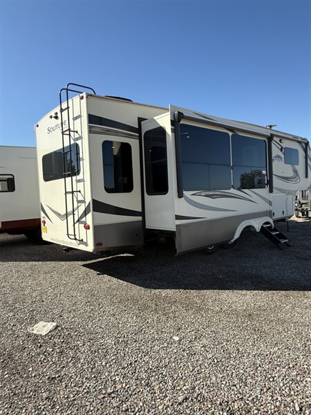 2019 GRAND DESIGN SOLITUDE 310GK - Photo 1 - Hatch, NM 87937