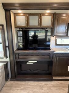 2019 GRAND DESIGN SOLITUDE 310GK   - Photo 8 - Hatch, NM 87937