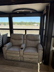 2019 GRAND DESIGN SOLITUDE 310GK   - Photo 7 - Hatch, NM 87937