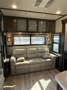 2019 GRAND DESIGN SOLITUDE 310GK   - Photo 6 - Hatch, NM 87937