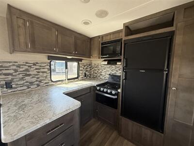 2019 Keystone ASPEN TRAIL 2880RKS   - Photo 7 - Hatch, NM 87937
