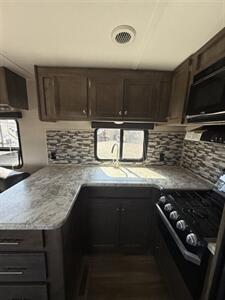 2019 Keystone ASPEN TRAIL 2880RKS   - Photo 8 - Hatch, NM 87937