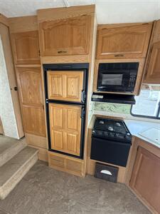 2006 KEYSTONE COUGAR 276EFS   - Photo 10 - Hatch, NM 87937