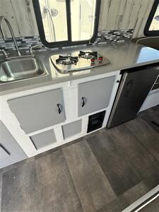 2023 Travel Lite Rove Lite - Photo 8 - Hatch, NM 87937