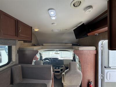 2014 Winnebago ITASCA SPRIT 22R   - Photo 7 - Hatch, NM 87937