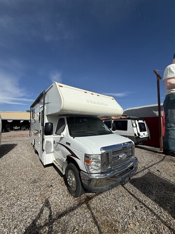 2014 Winnebago ITASCA SPRIT 22R - Photo 1 - Hatch, NM 87937