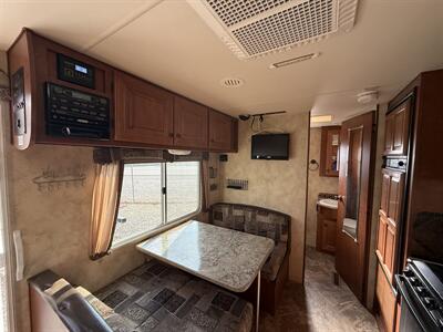 2014 ARTIC FOX 22G   - Photo 8 - Hatch, NM 87937