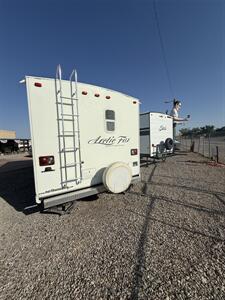 2014 ARTIC FOX 22G   - Photo 4 - Hatch, NM 87937