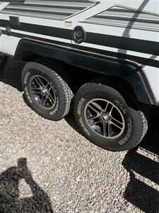 2021 Winnebago Micro Minnie 2108DS   - Photo 6 - Hatch, NM 87937