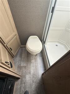 2021 Winnebago Micro Minnie 2108DS   - Photo 14 - Hatch, NM 87937