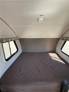 2018 Forest River R-pod RP180 Hood River Edition   - Photo 7 - Hatch, NM 87937