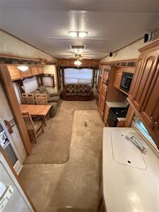 2007 Heartland BIGHORN 2955RL - Photo 9 - Hatch, NM 87937