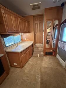 2007 Heartland BIGHORN 2955RL - Photo 8 - Hatch, NM 87937